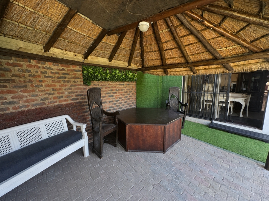 4 Bedroom Property for Sale in Nahoon Beach Eastern Cape